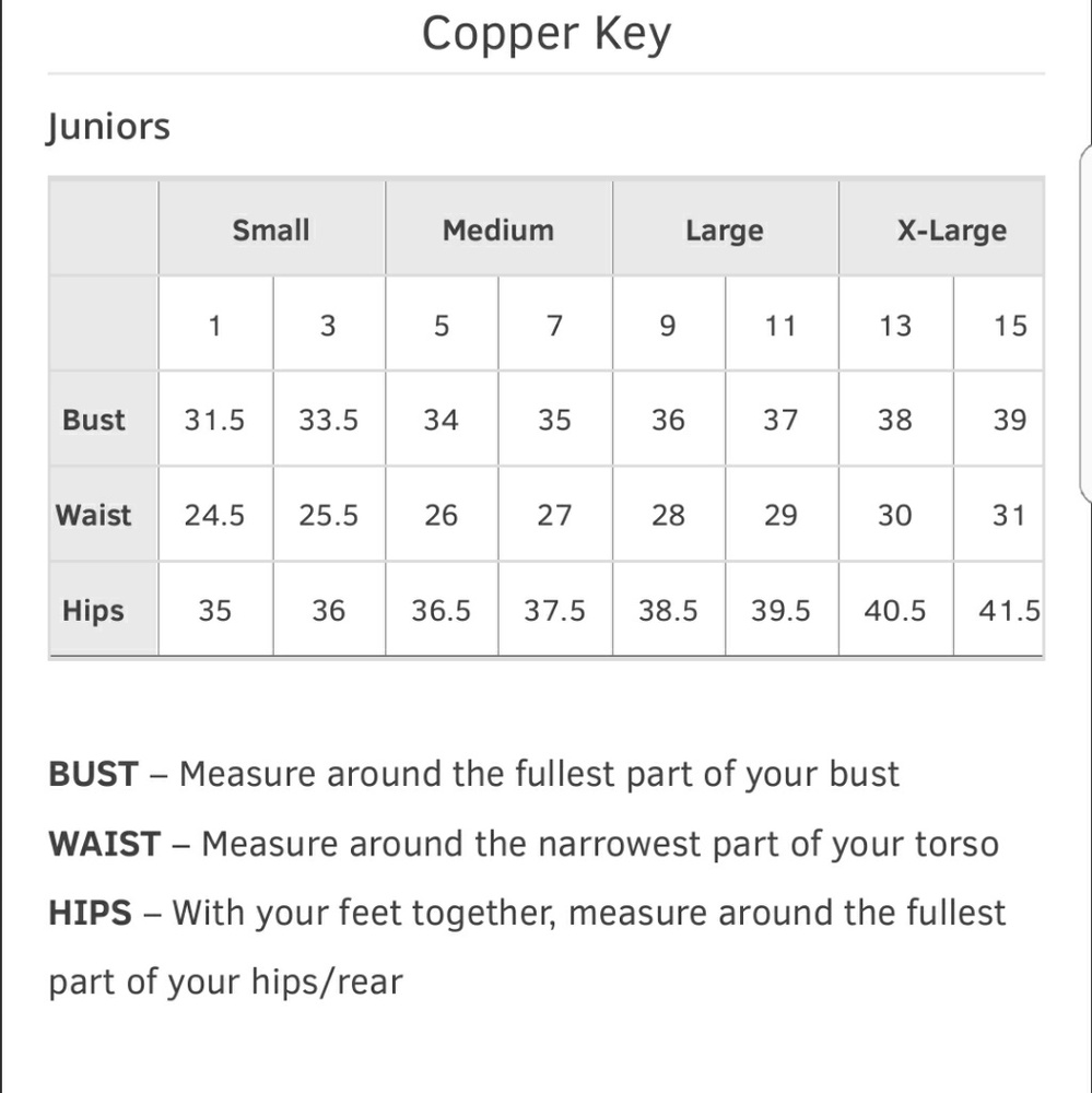 🆕️Copper Key Split Sleeve Ruffle Romper - Picture 7 of 7